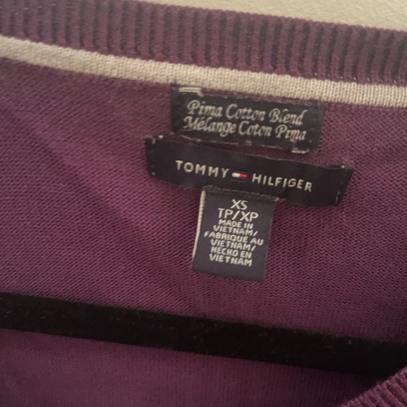Tommy Hilifiger long sleeve sweater - Picture 4 of 4